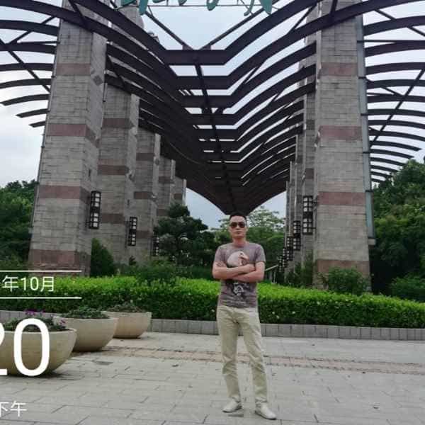 40岁岁四川单身帅哥 - 镇江吉缘网