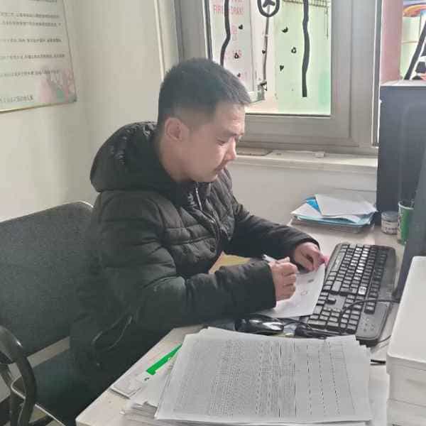 42岁岁山东单身帅哥 - 镇江吉缘网