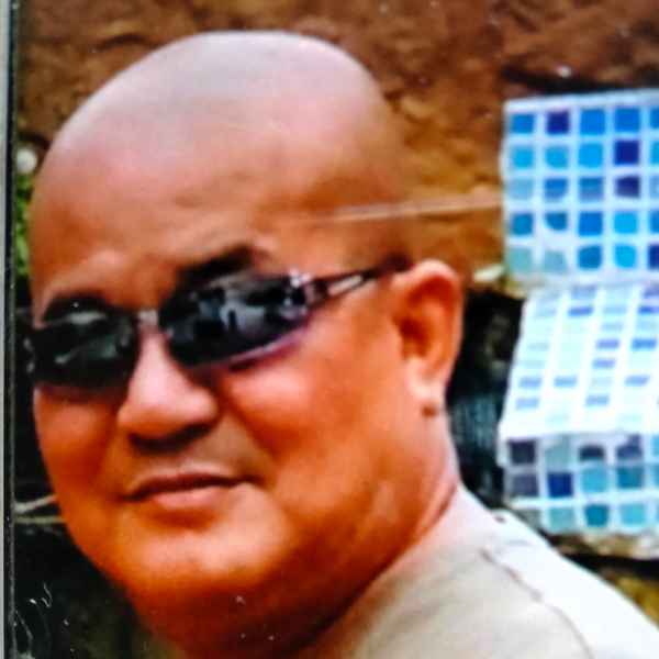 49岁岁山东单身帅哥 - 镇江吉缘网