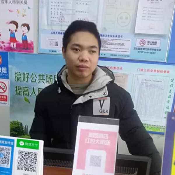 33岁岁江西单身帅哥 - 镇江吉缘网