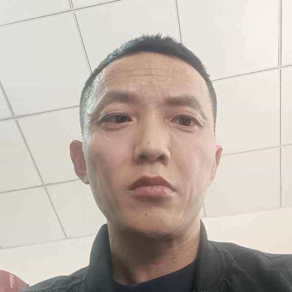 40岁岁四川单身帅哥 - 镇江吉缘网