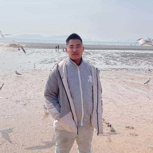 31岁岁山东单身帅哥 - 镇江吉缘网