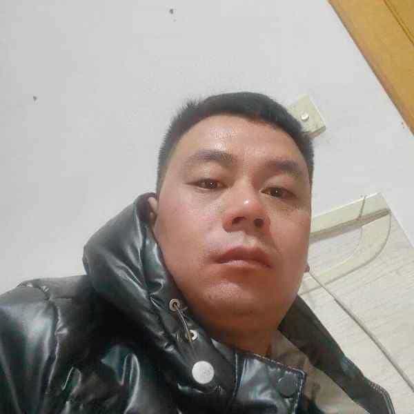 35岁岁河北单身帅哥 - 镇江吉缘网