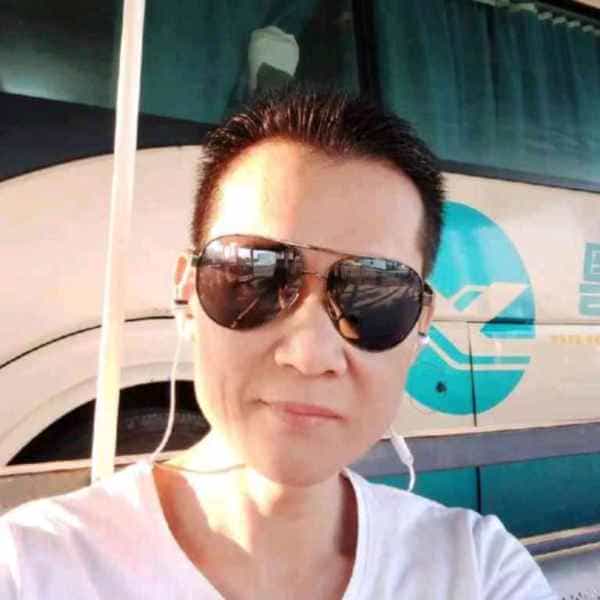 35岁岁广东单身帅哥 - 镇江吉缘网