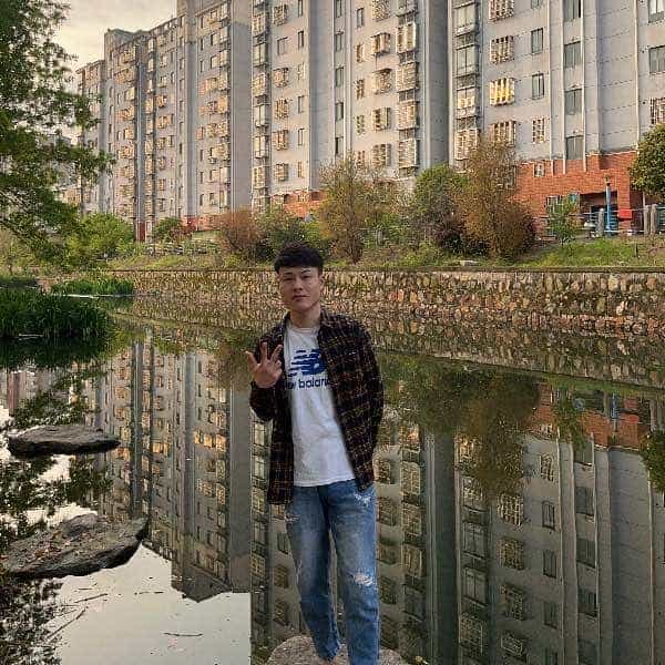 24岁岁河南单身帅哥 - 镇江吉缘网