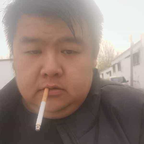 35岁岁山东单身帅哥 - 镇江吉缘网