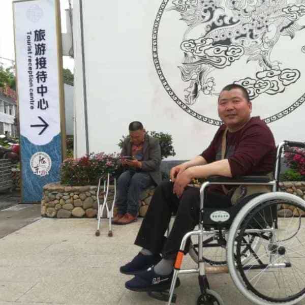 35岁岁浙江单身帅哥 - 镇江吉缘网