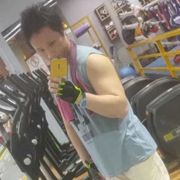 37岁岁广东单身帅哥 - 镇江吉缘网
