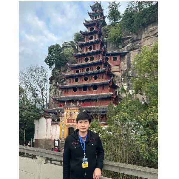 28岁岁江苏单身帅哥 - 镇江吉缘网