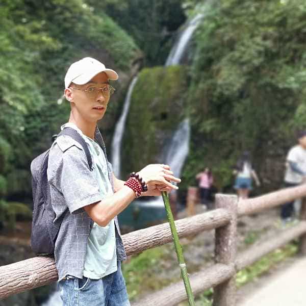 29岁岁四川单身帅哥 - 镇江吉缘网