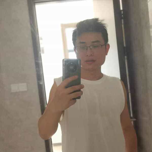 39岁岁广东单身帅哥 - 镇江吉缘网