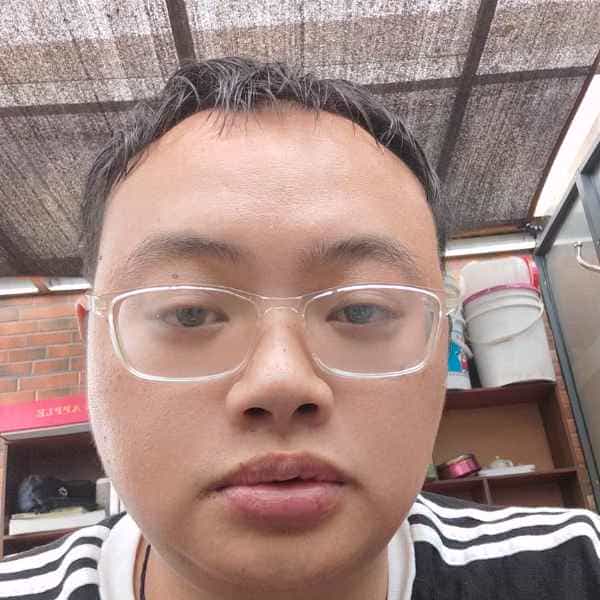 34岁岁江西单身帅哥 - 镇江吉缘网