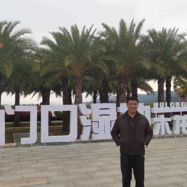 40岁岁广东单身帅哥 - 镇江吉缘网