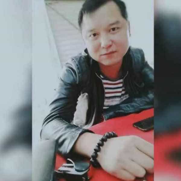 40岁岁湖南单身帅哥 - 镇江吉缘网