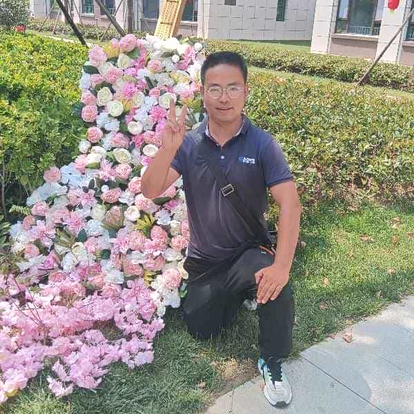 38岁岁山东单身帅哥 - 镇江吉缘网